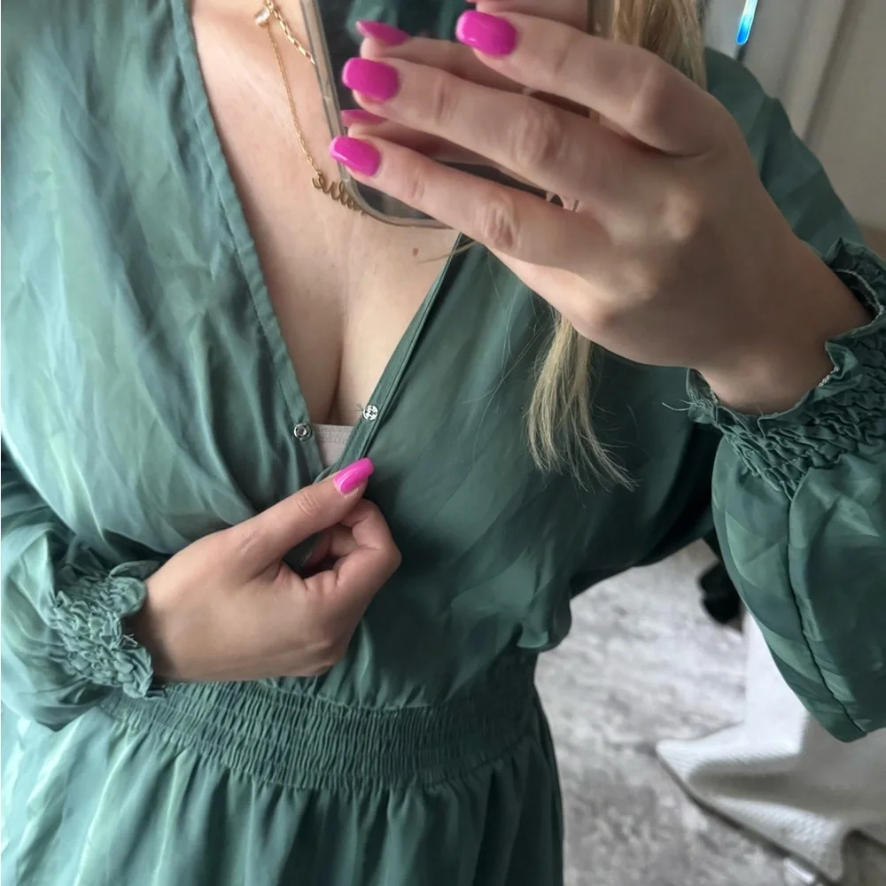 Elegant Green Stripe Ruffle Summer Spring Dress - Picture 8 of 13